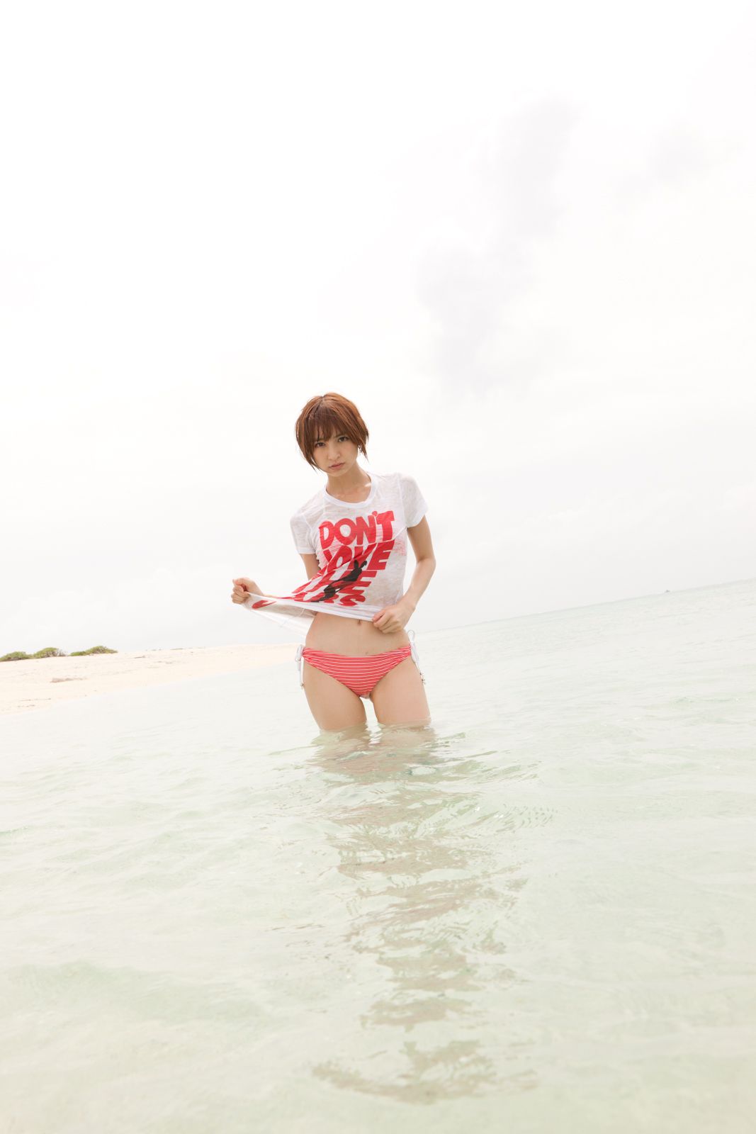 [VYJ] No.114 篠田麻里子『easy vacances』写真集