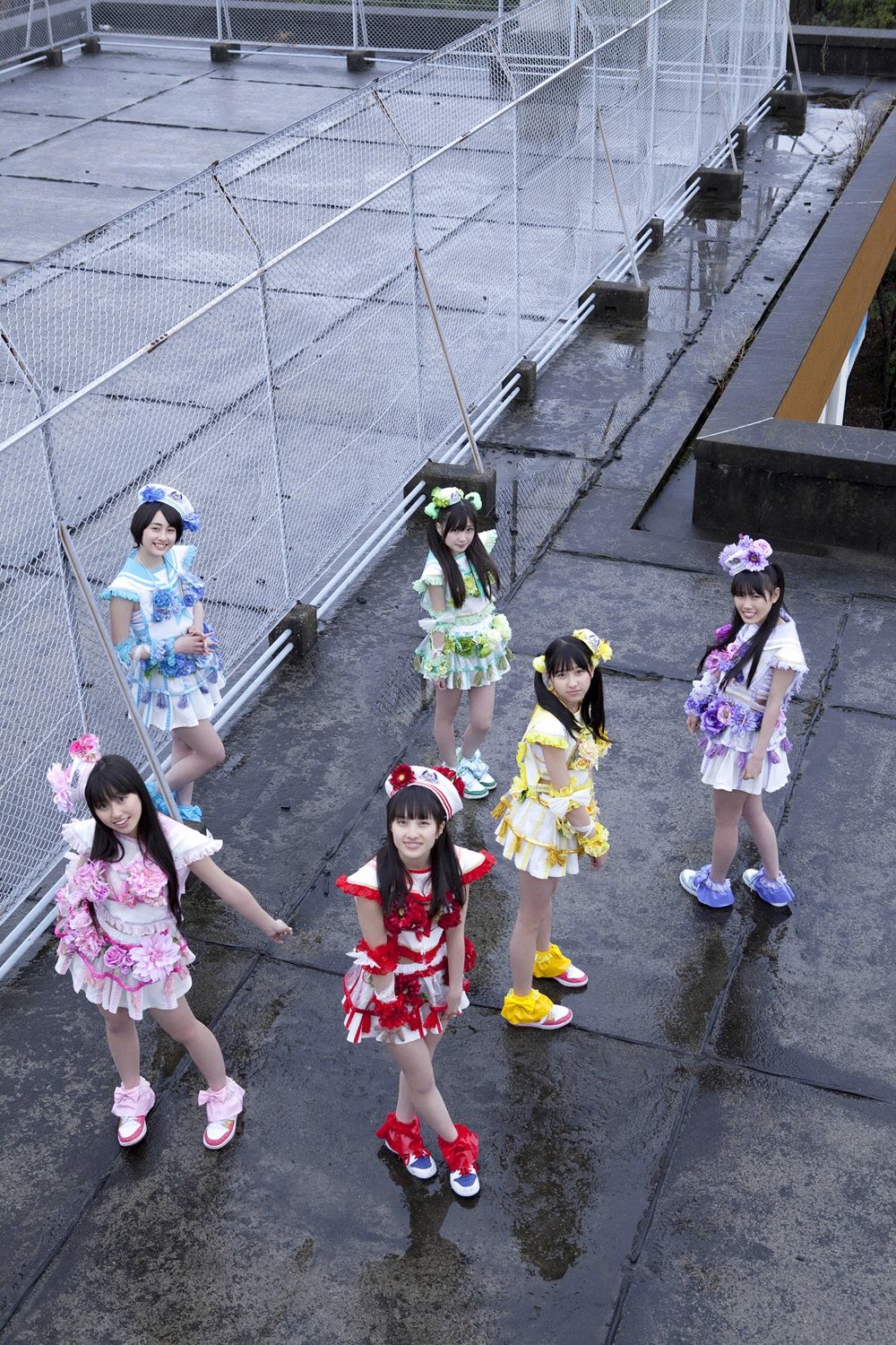 [YS Web] Vol.402 momoiro clover z(桃色幸运草Z) 写真集