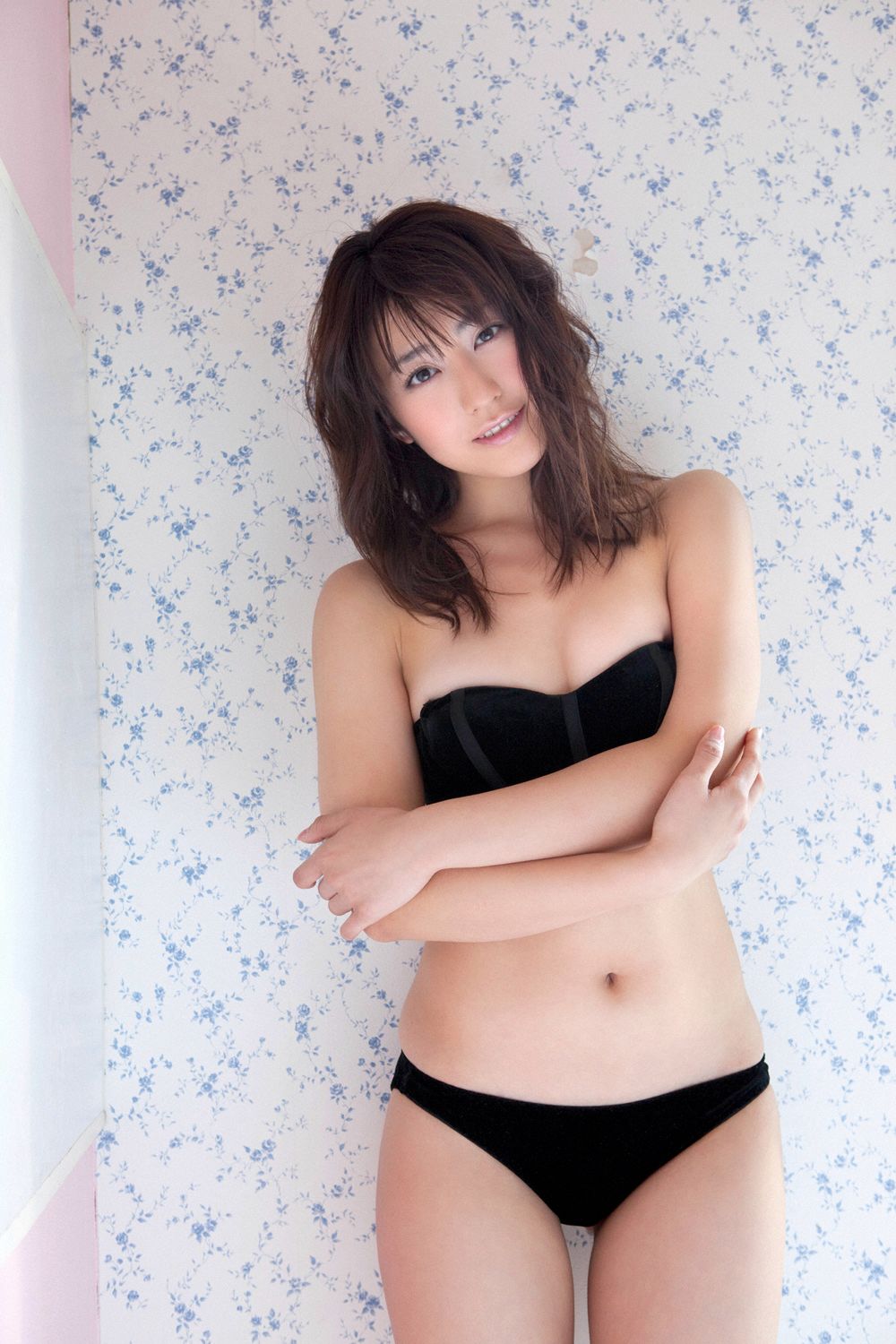 [YSWeb] Vol.437 黑田有彩《才女のHOT SHOT!》写真集