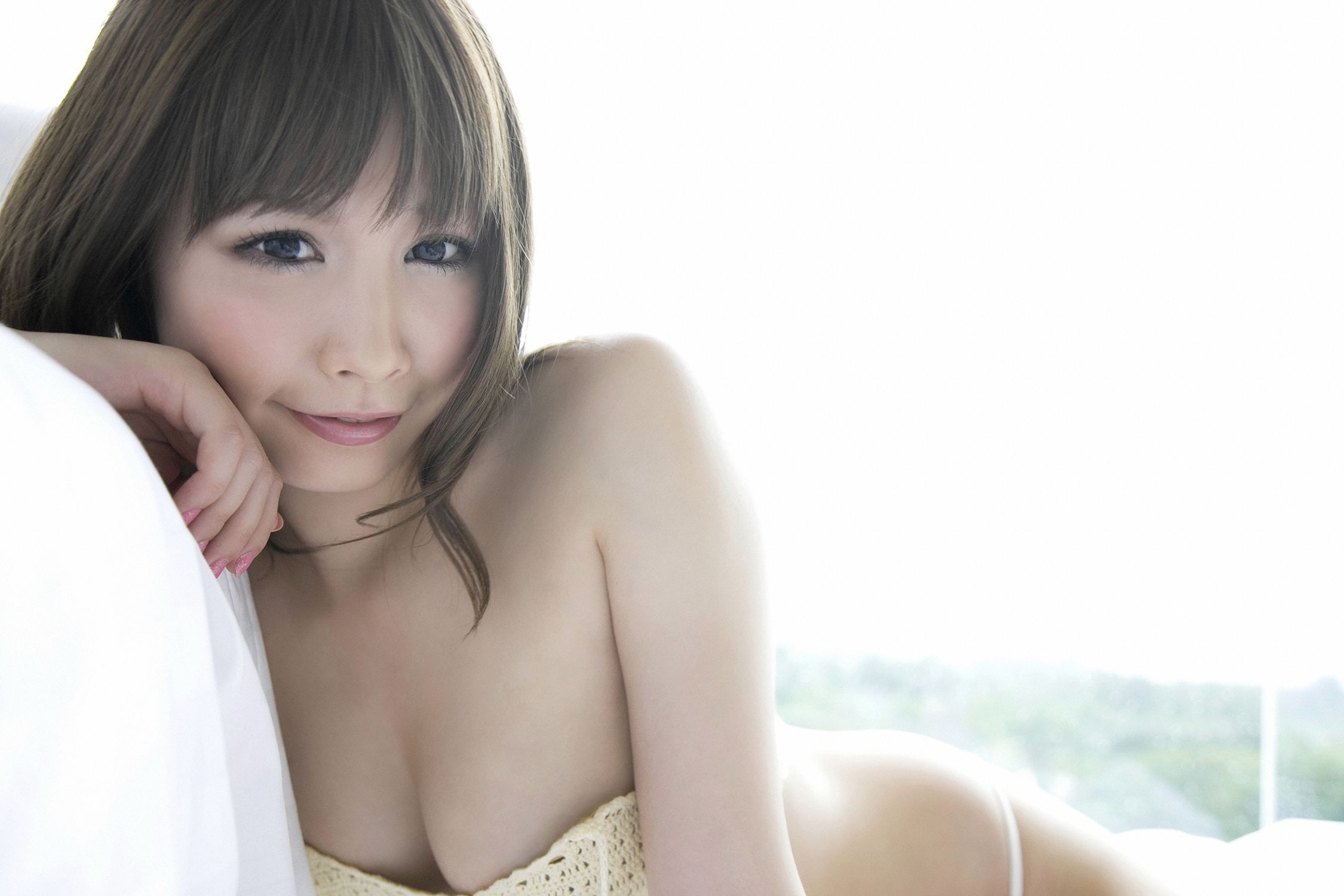 [YS Web] Vol.324 花木衣世《SEXYレボリューション勃発!!!!》写真集