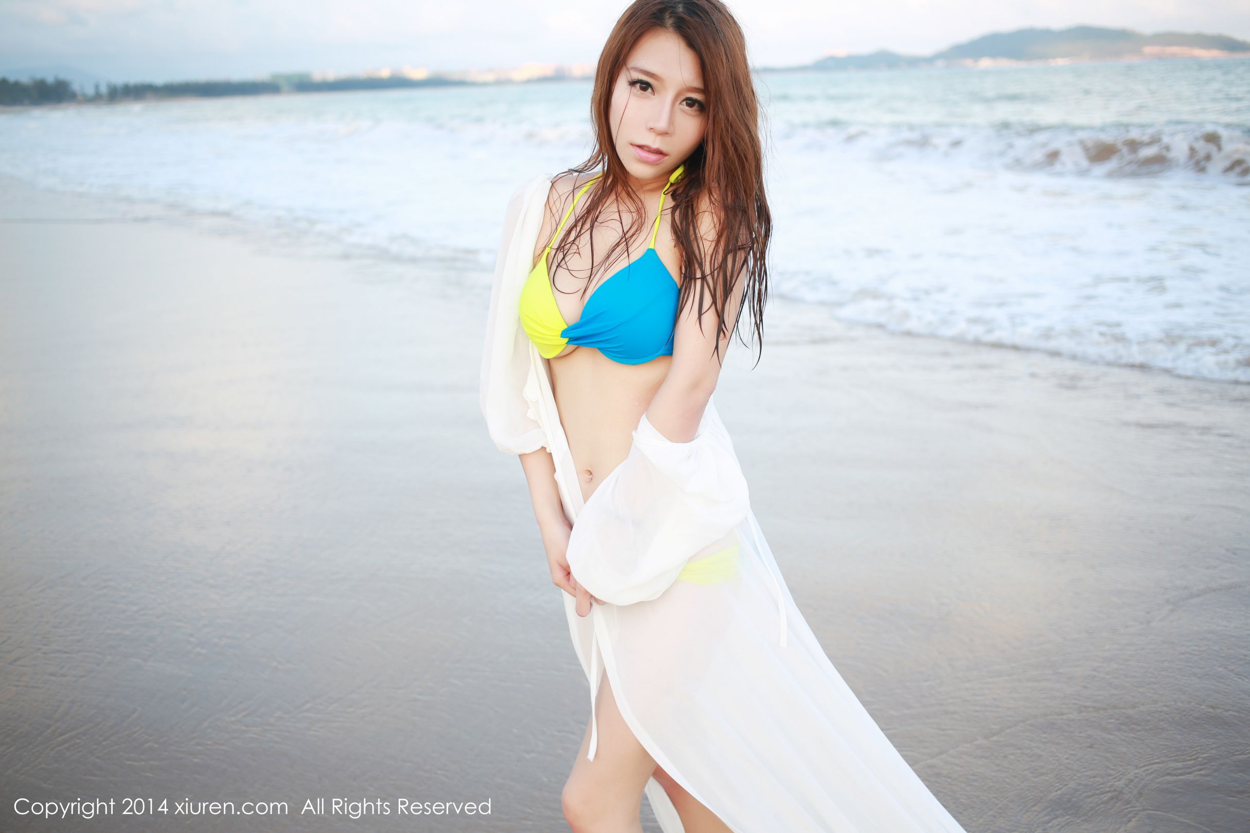 [XIUREN秀人网] vetiver嘉宝贝儿-海边唯美清新套图