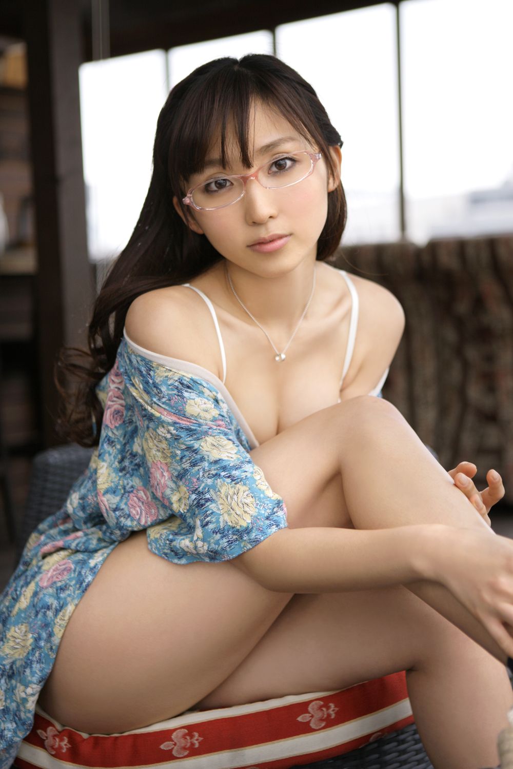 [YS Web] Vol.540 吉木梨纱《密室ロマンス》写真集