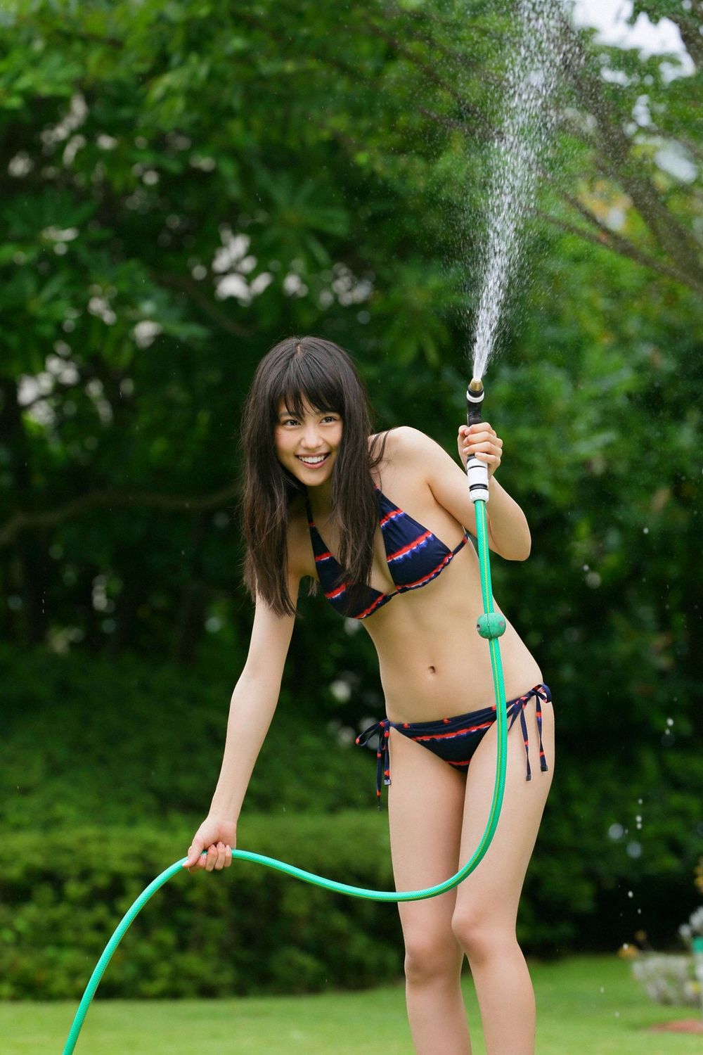 [YS Web] Vol.523 有村架純《夏あそぴ.水あそぴ》写真集