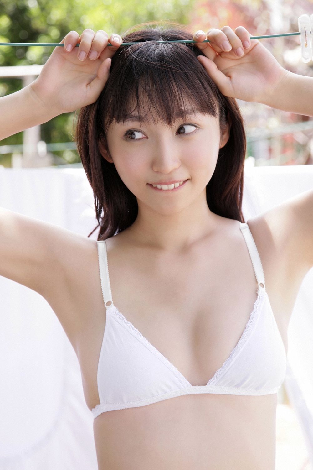 [YS Web] Vol.527 吉木梨纱《ダラビァ絕對ヒロイン降臨！！》写真集