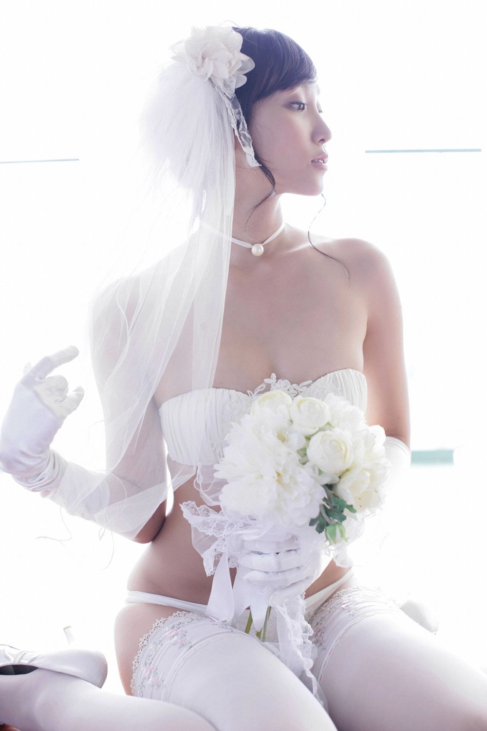 [YS Web] Vol.527 吉木梨纱《ダラビァ絕對ヒロイン降臨！！》写真集