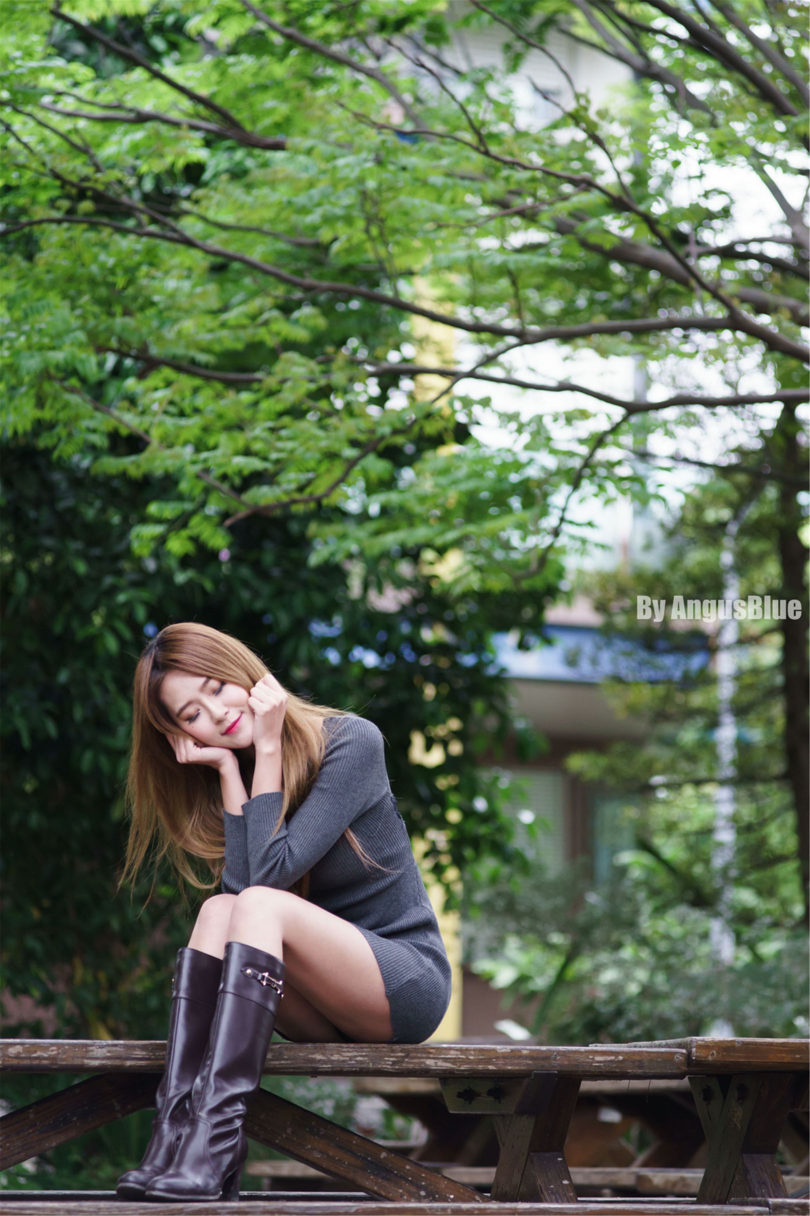 [Beautyleg外拍] Winnie小雪 - 台湾大学春季踏青外拍写真