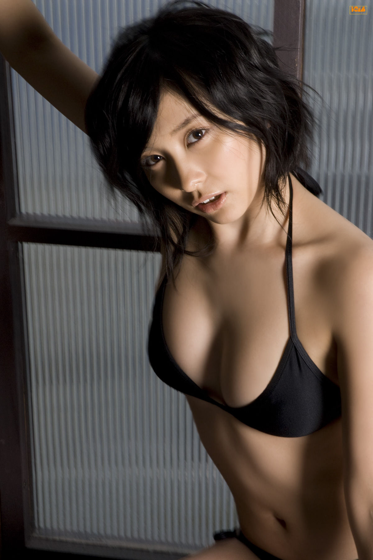 [Bomb.TV写真] 山崎真实 Mami Yamasaki 2008-05