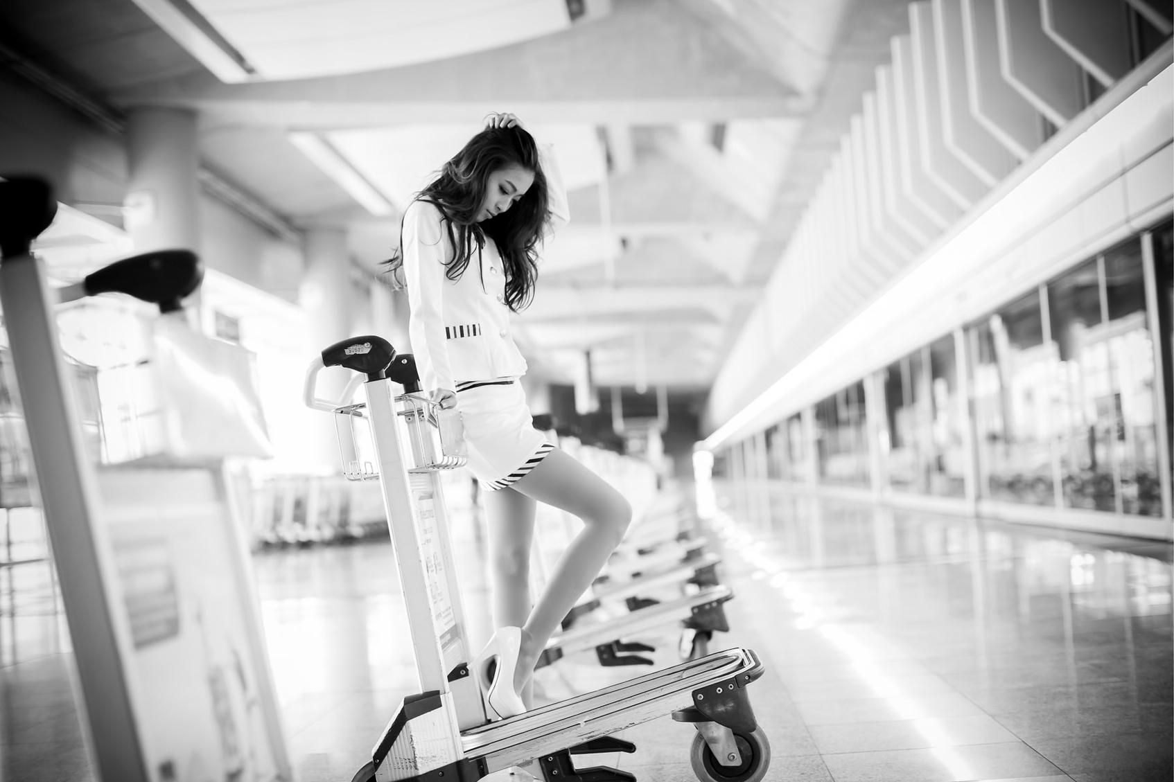 美丽空姐刘思琪 - 香港国际机场摄影写真套图
