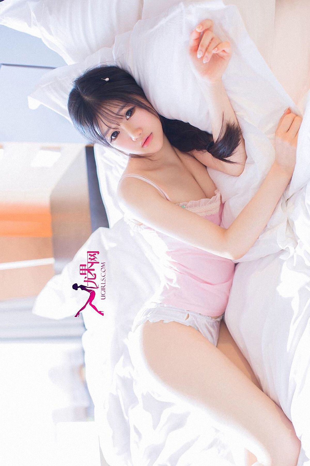 [Ugirls爱尤物] No.098 陈雨萌《萌妹无害 惹人怜爱》写真专辑