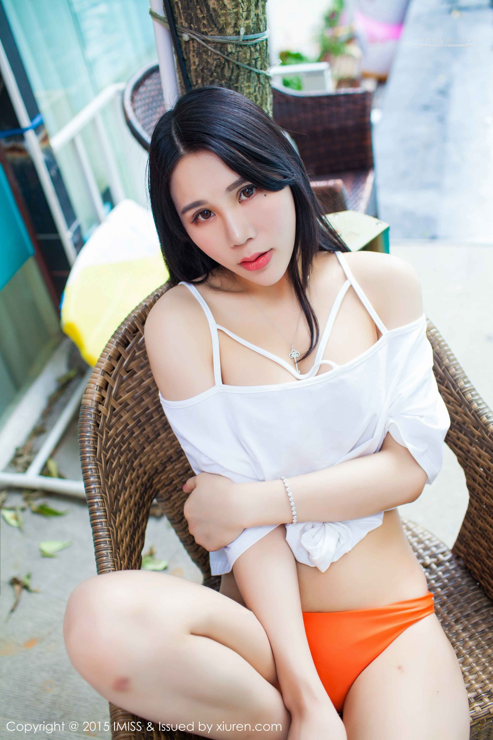 [IMISS爱蜜社] VOL.048 林恩芝alu 原名：南湘baby 写真套图