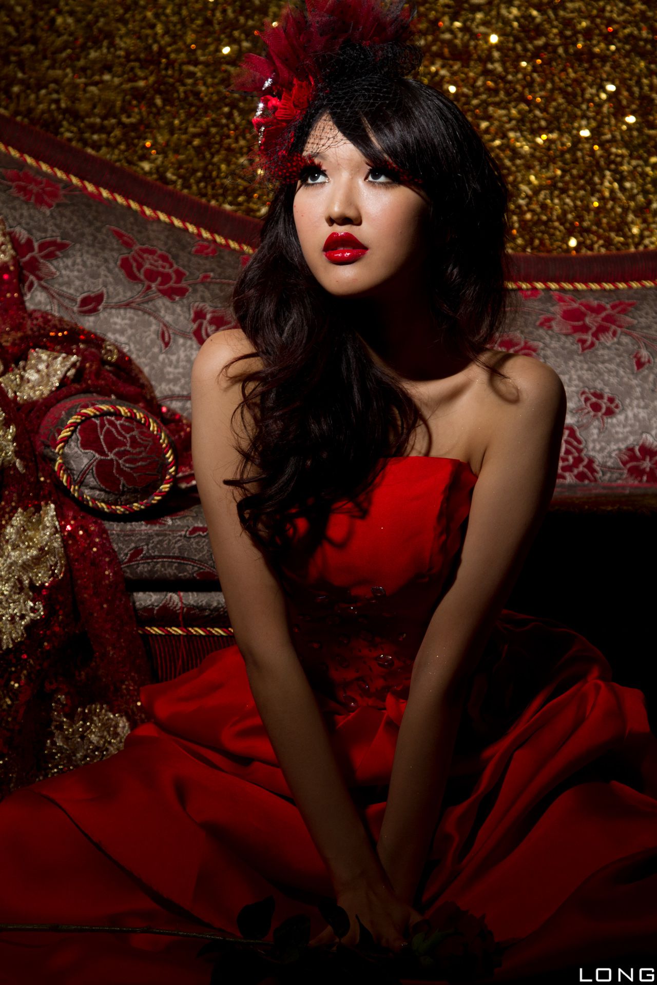 [BEAUTYLEG番外篇]  棚拍]Jill余馥羽-婚紗之紅写真套图