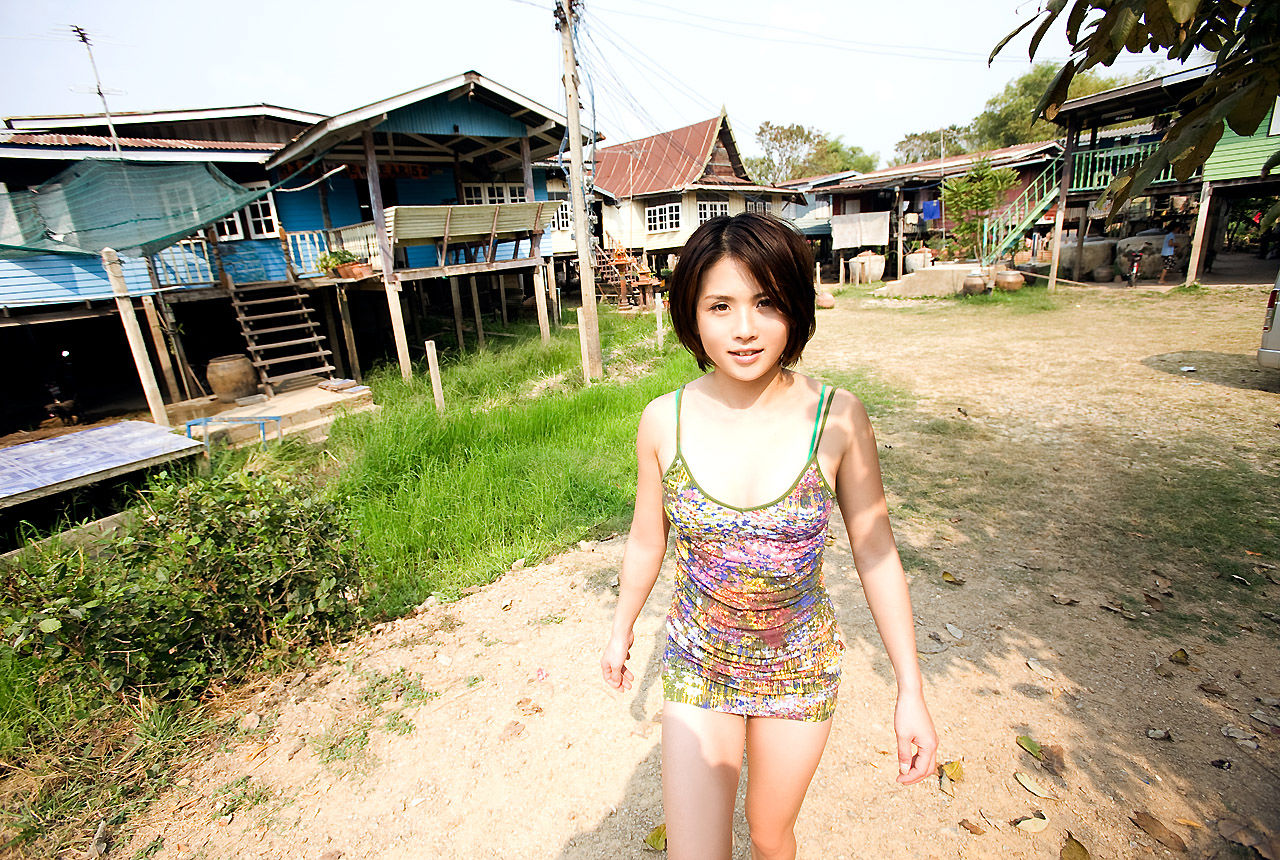 [Image.tv] 浅井未来《太陽の女神》写真集