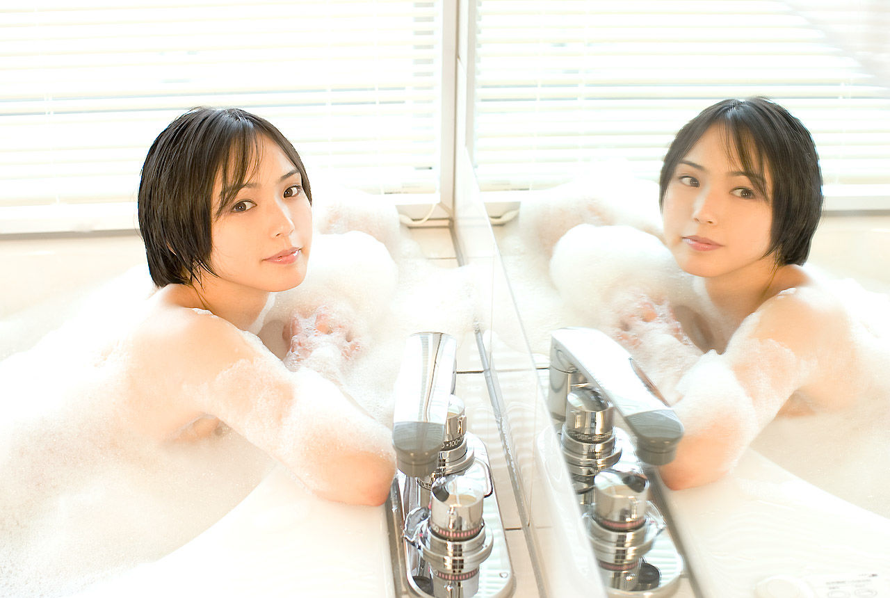 [Image.tv] 小山田小百合/小山田 サユリ《Crystal Beauty》写真集