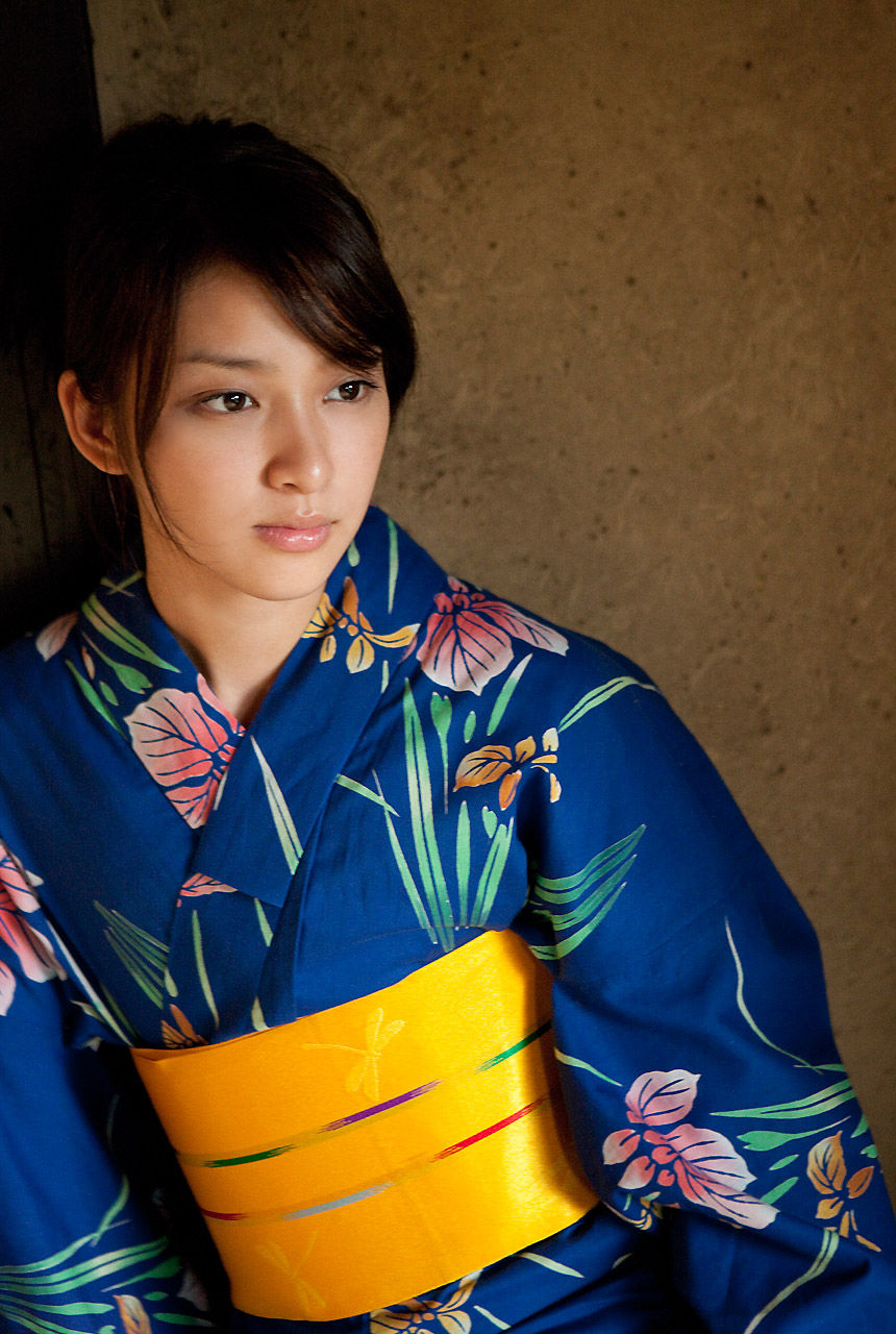 [Image.tv] 武井咲 Emi Takei《Stay Gold》写真集