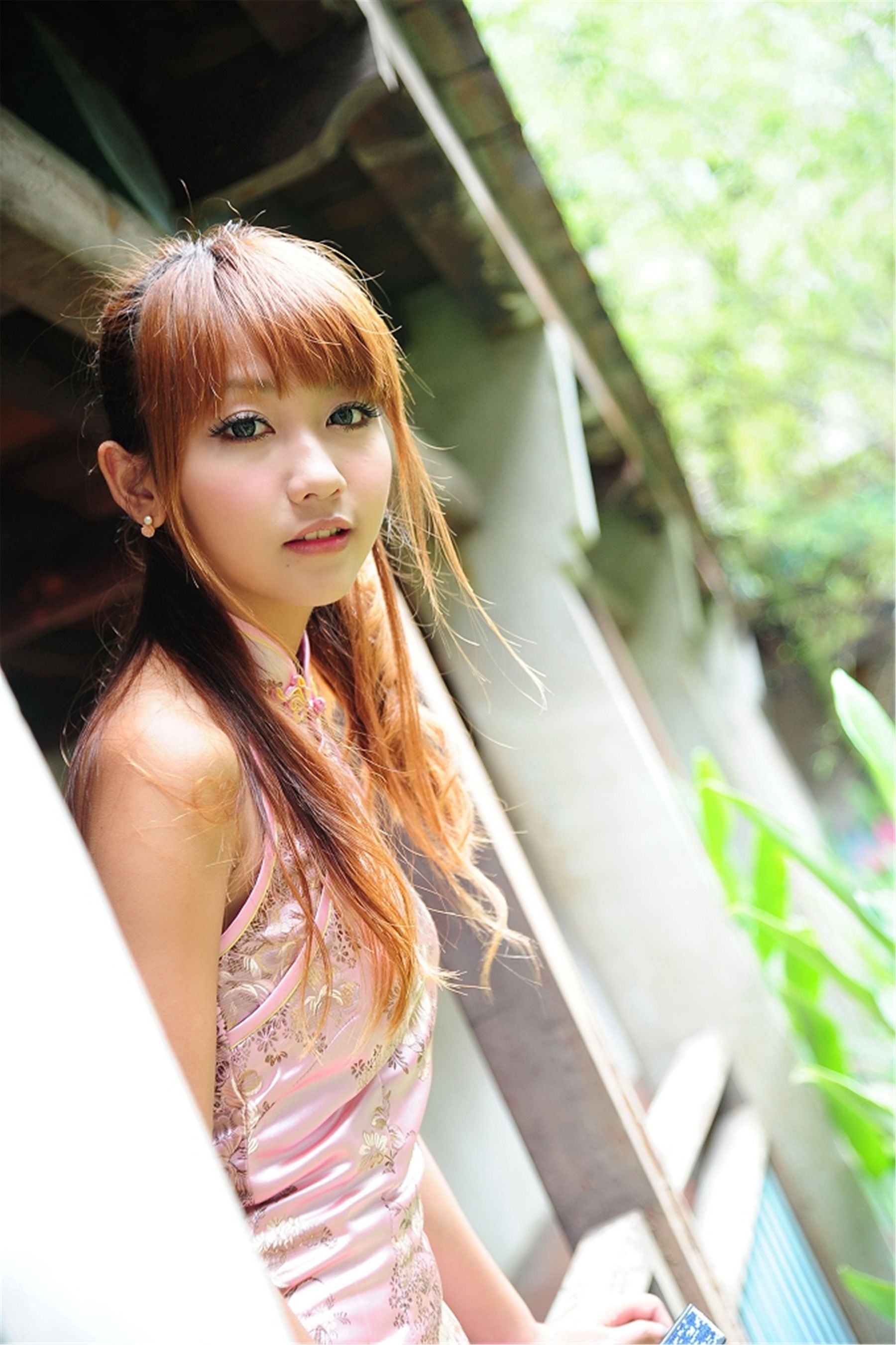 [旗袍美女] 台湾美女棠棠 - 林家花園外拍旗袍写真图片