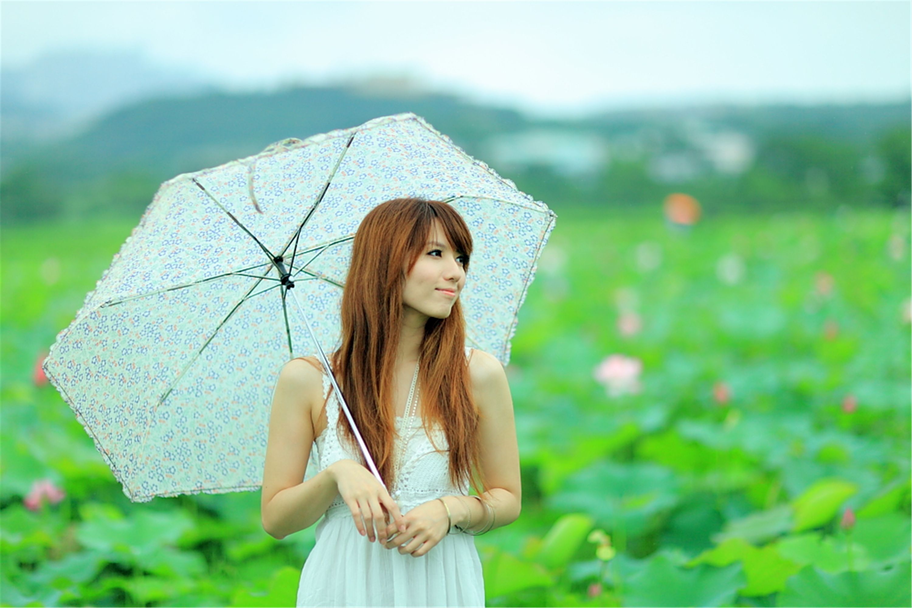 [台湾美女] 小静 - 农场初夏田园风光写真套图