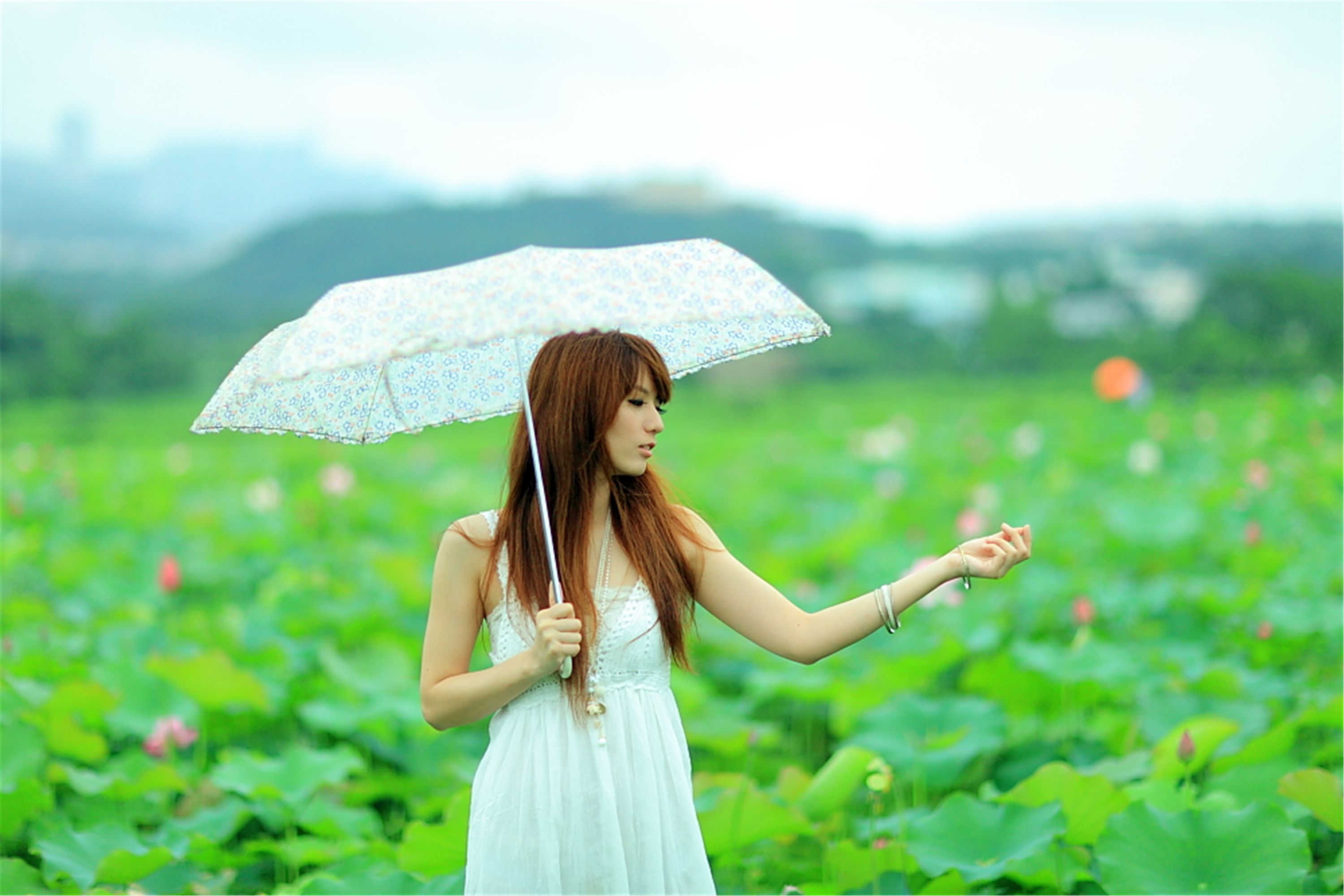 [台湾美女] 小静 - 农场初夏田园风光写真套图