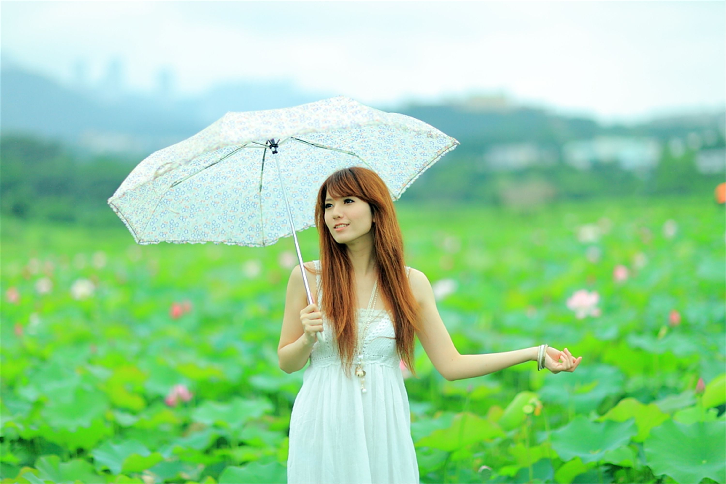 [台湾美女] 小静 - 农场初夏田园风光写真套图