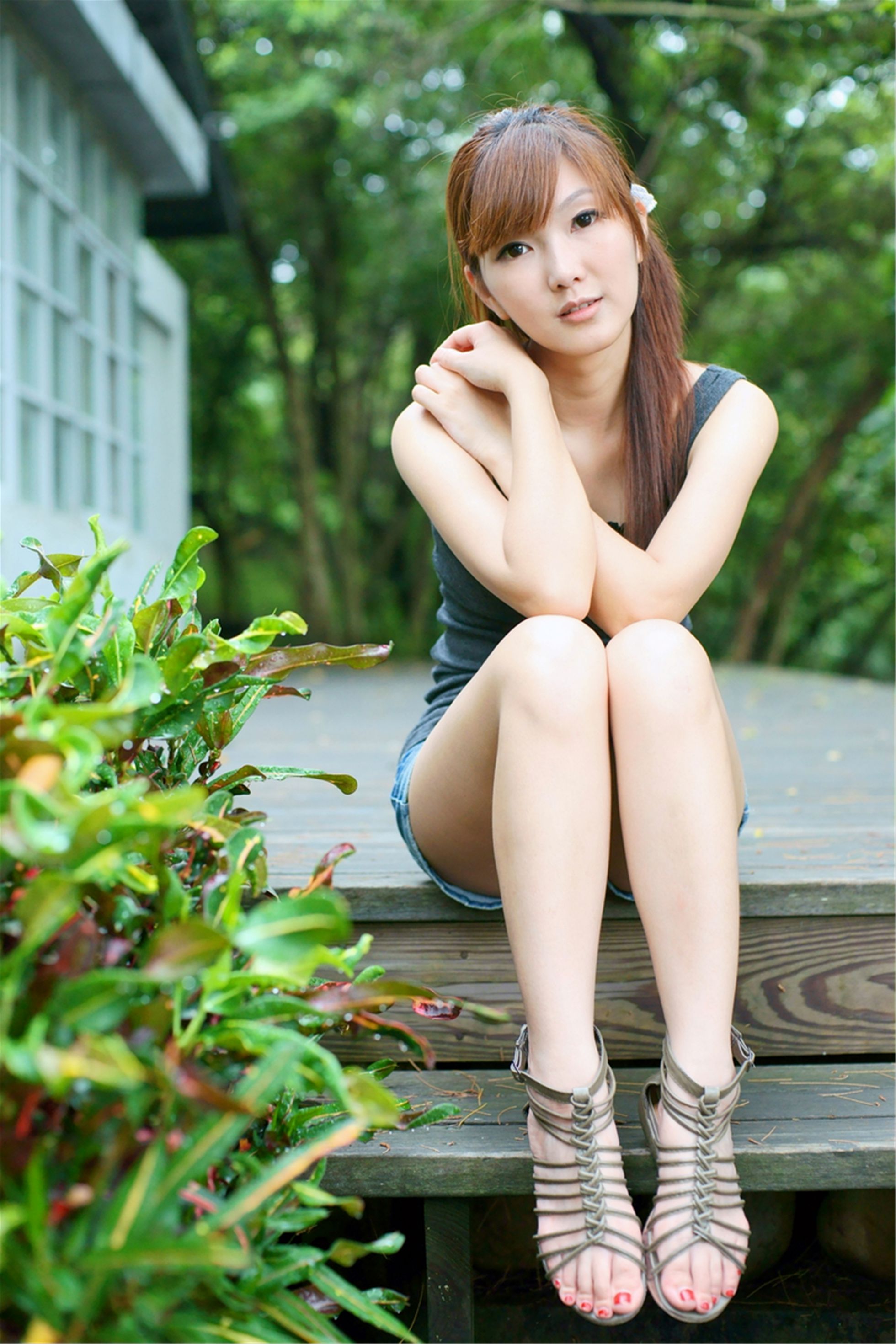 [台湾美女] 模特Sammi - 绿意盎然 唯美写真集