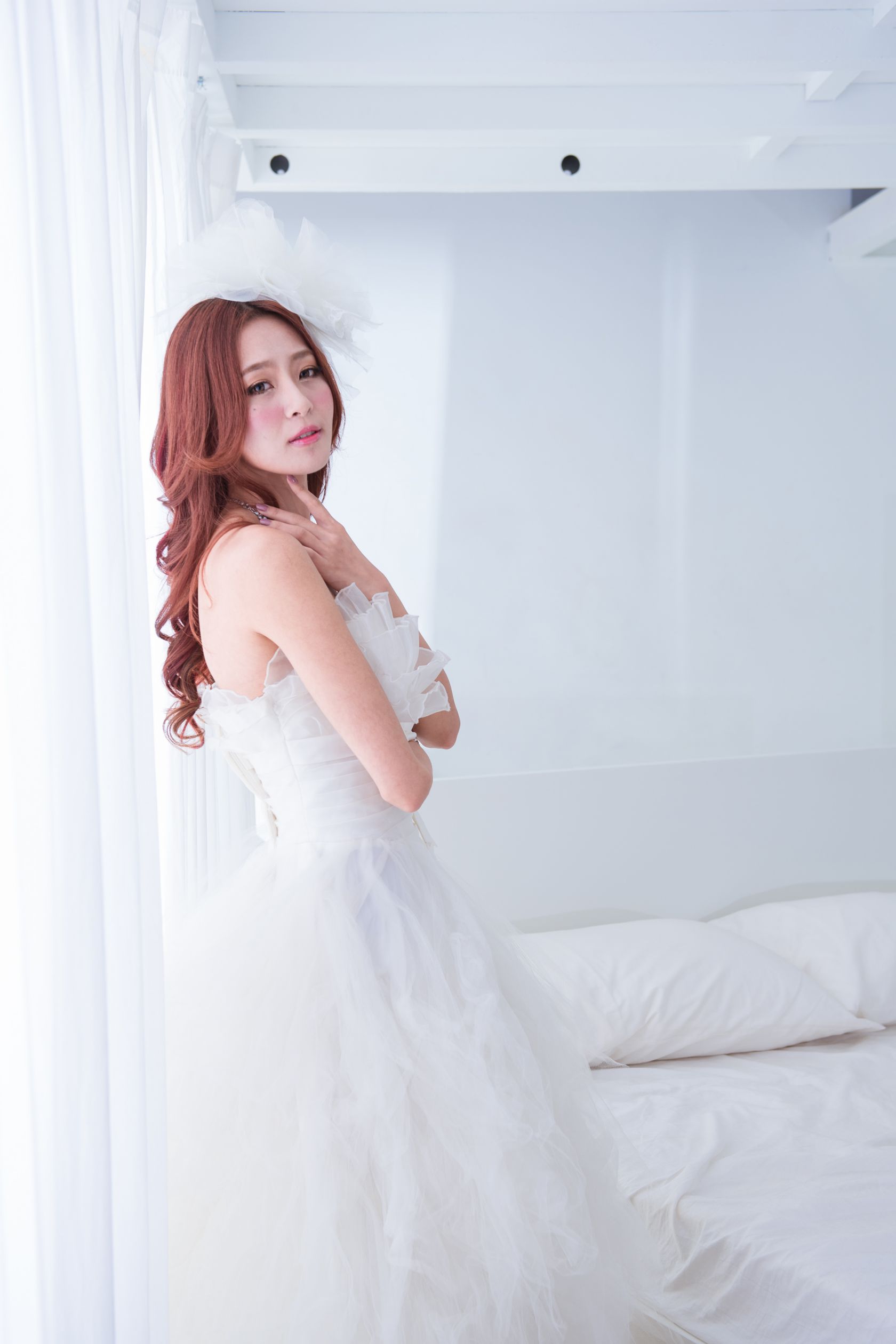 台湾美女模特Winnie小雪 - 超高清婚紗場图集