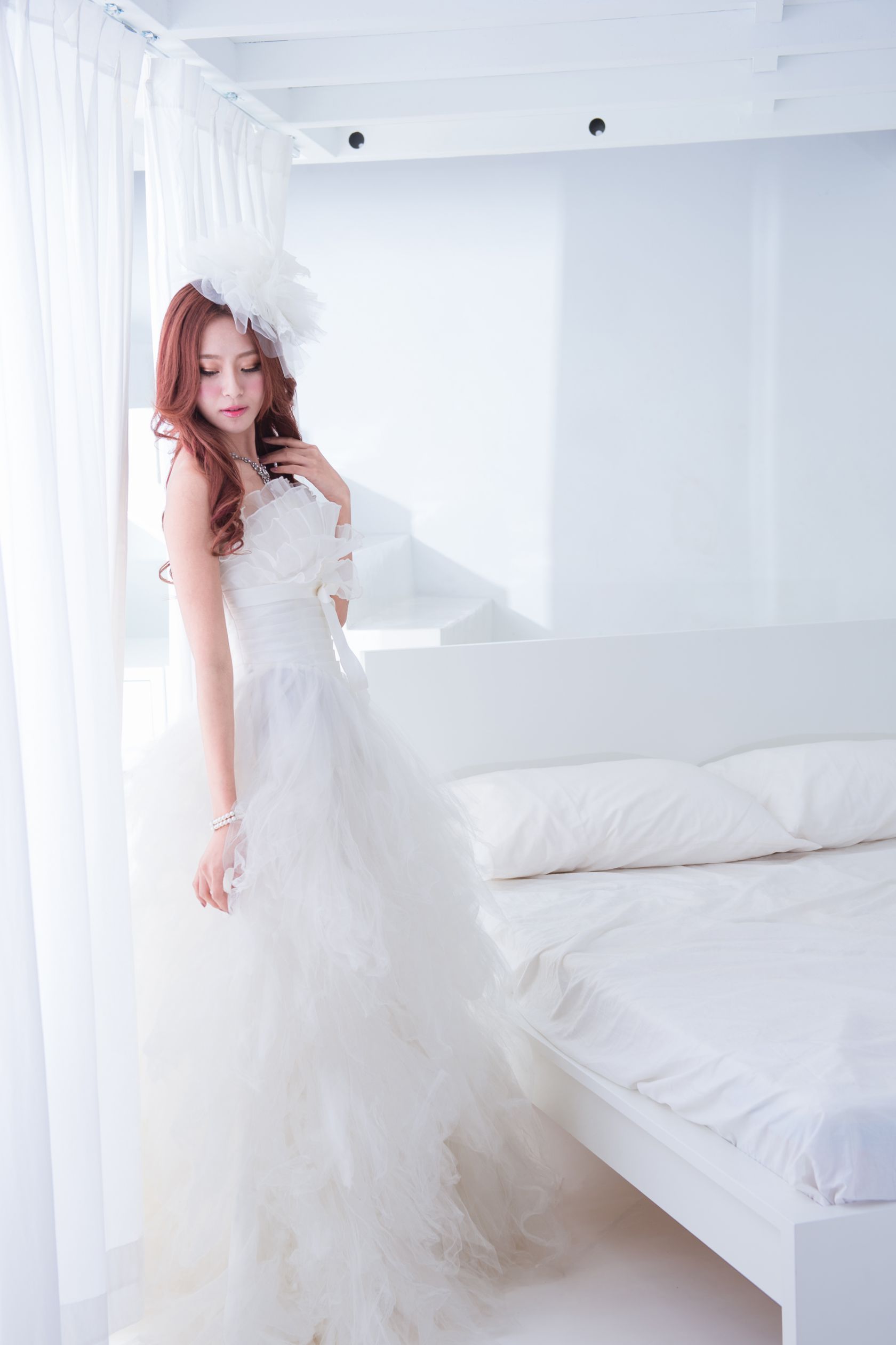 台湾美女模特Winnie小雪 - 超高清婚紗場图集