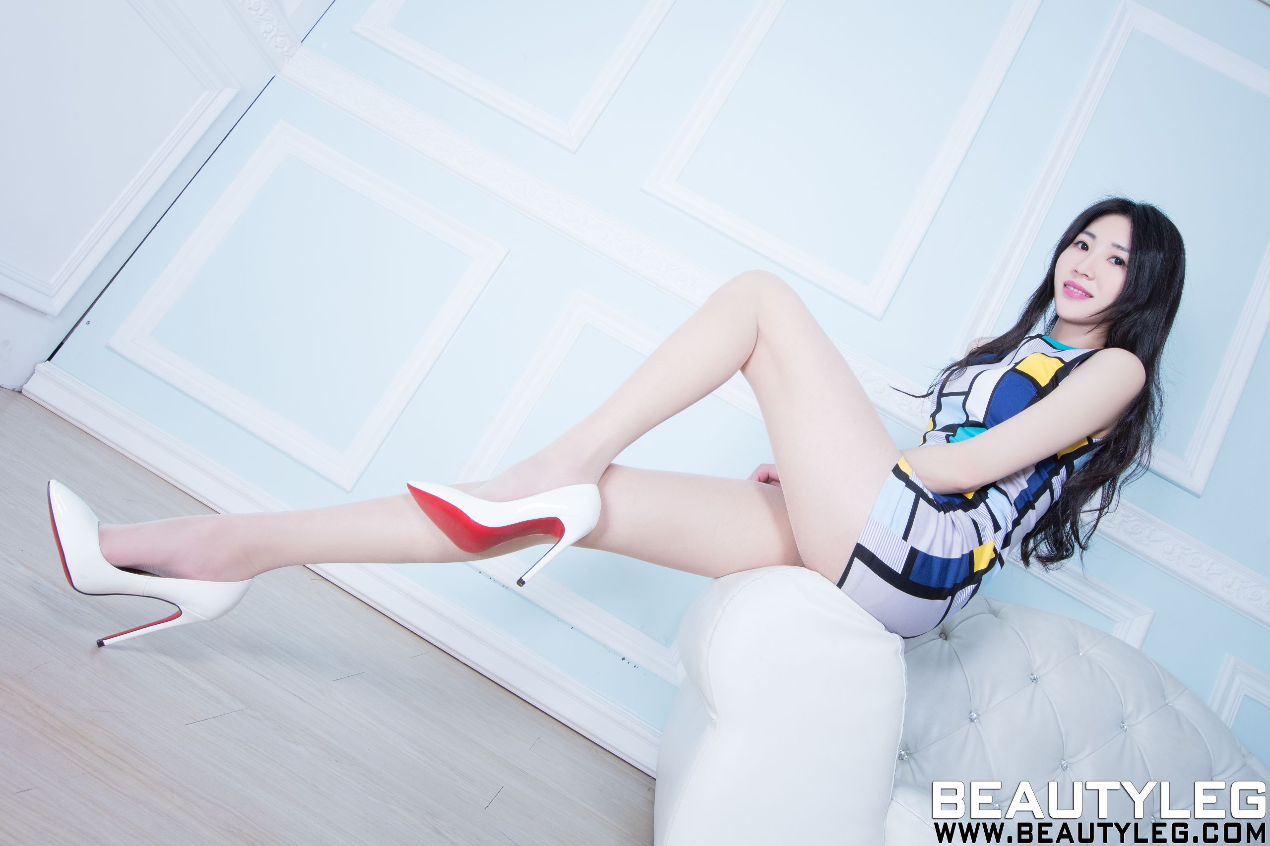 [Beautyleg] No.1291 腿模Perri 写真