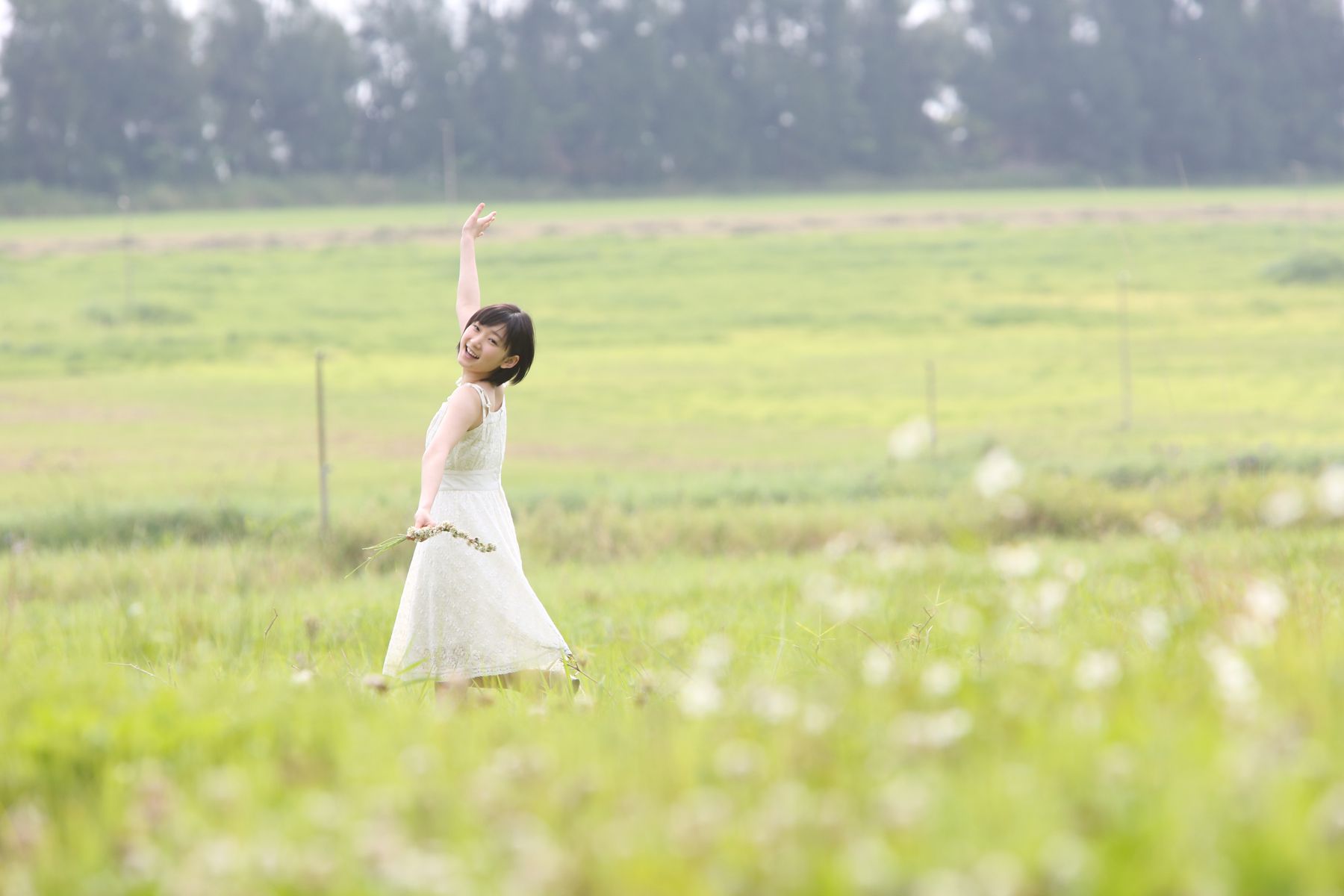 [Hello! Project Digital Books] No.129 宮本佳林 Karin Miyamoto 写真集