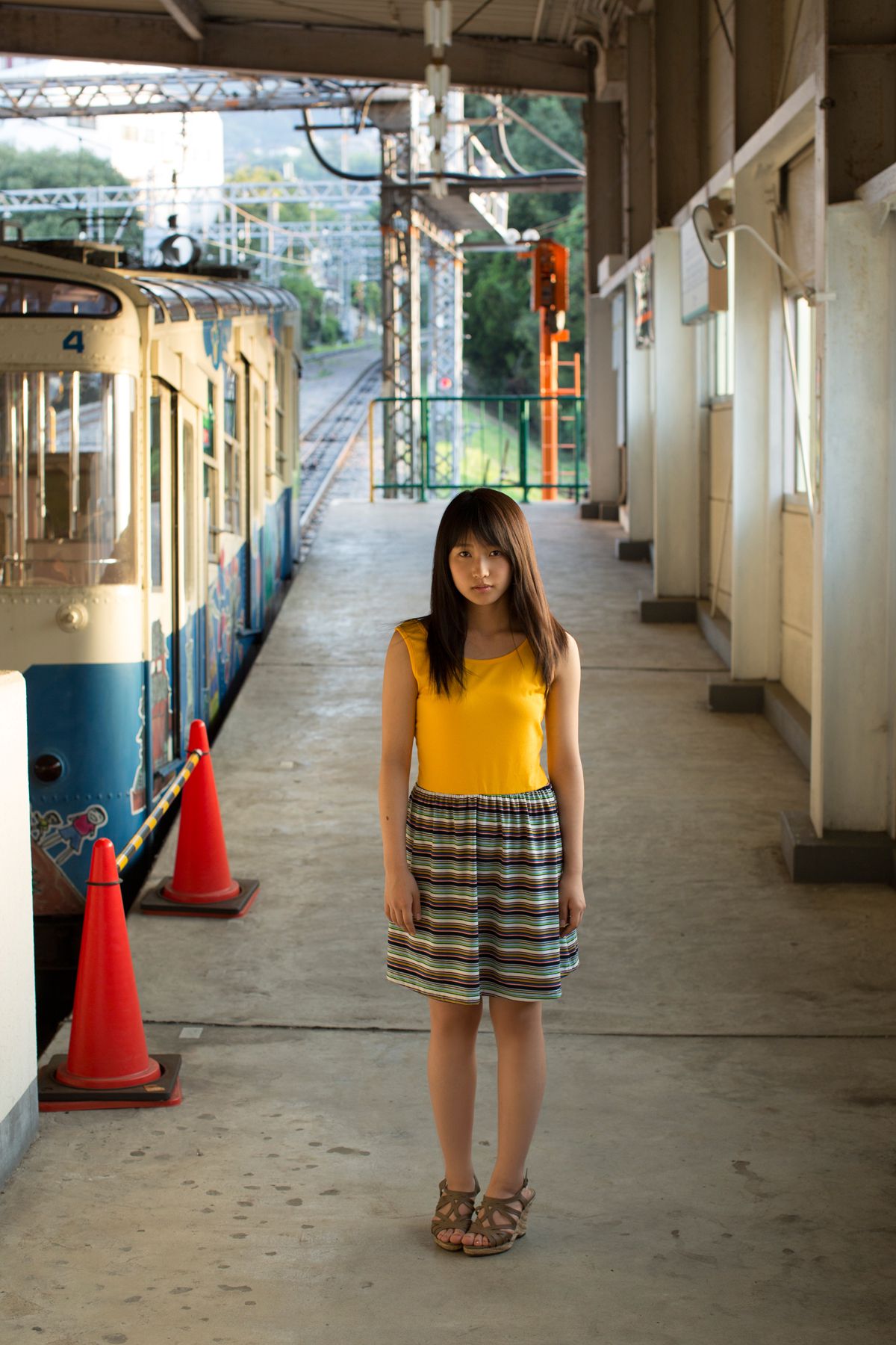 [Hello! Project Digital Books] No.118 鞘师里保 Riho Sayashi 写真集