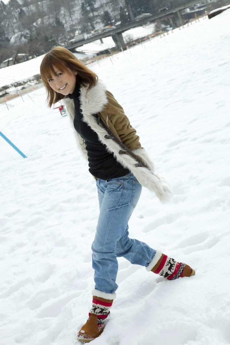 [WBGC套图] No.85 小松彩夏 Ayaka Komatsu 写真集