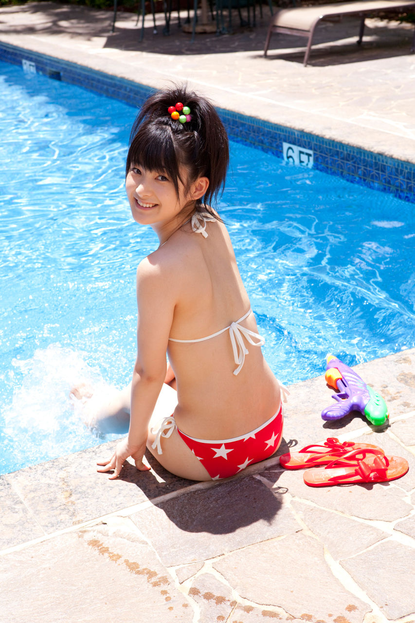 [H!P Digital Books] No.77 嗣永桃子 Tsugunaga Momoko 写真集