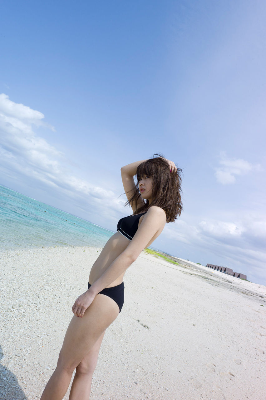 [H!P Digital Books] No.100 新垣里沙 Risa Niigaki 写真集